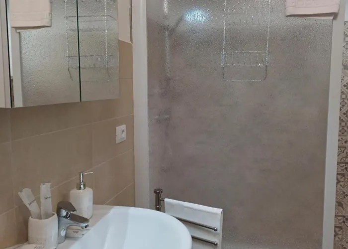 Francesca & Chiara-affitti Brevi Italia * Poggio Picenze