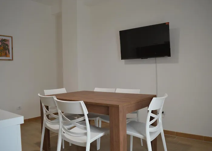 Francesca & Chiara-affitti Brevi Italia * Poggio Picenze